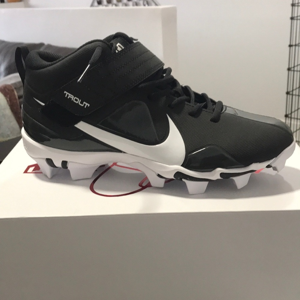Nike Men’s Cleats